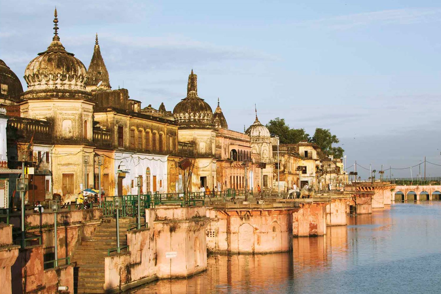 Ayodhya Tour And Travels